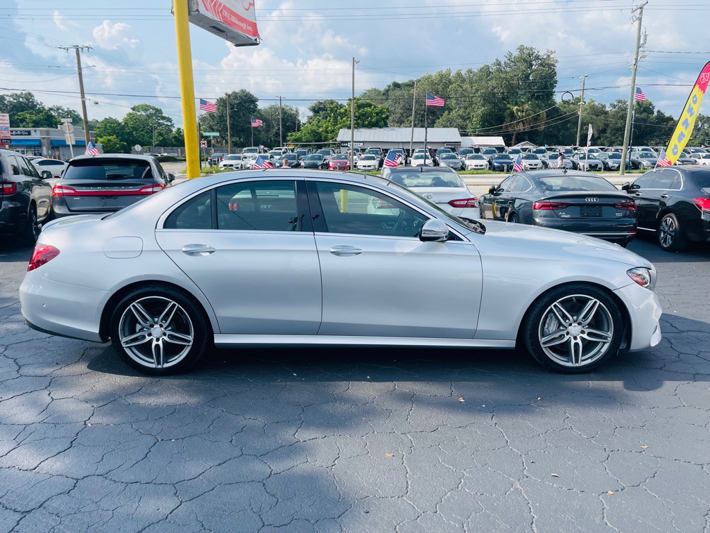 2018 Mercedes-Benz E-Class Image 11