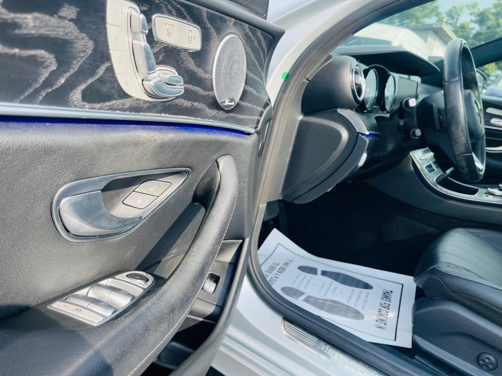 2018 Mercedes-Benz E-Class Image 16
