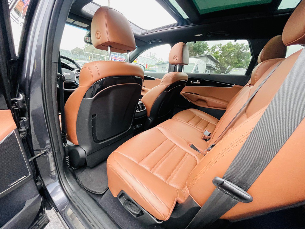 2019 Kia Sorento Image 16