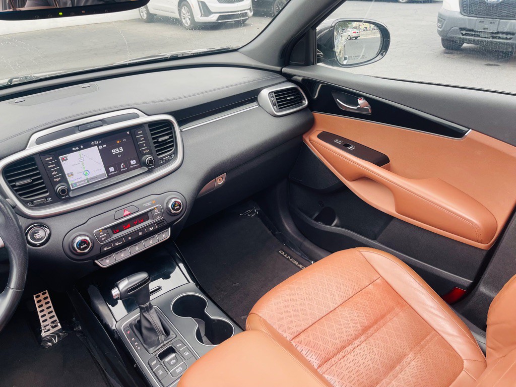 2019 Kia Sorento Image 25