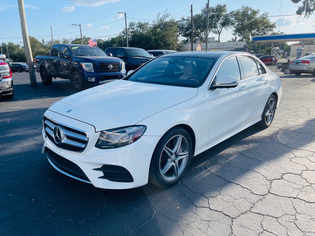 2017 Mercedes-Benz E-Class Image 4