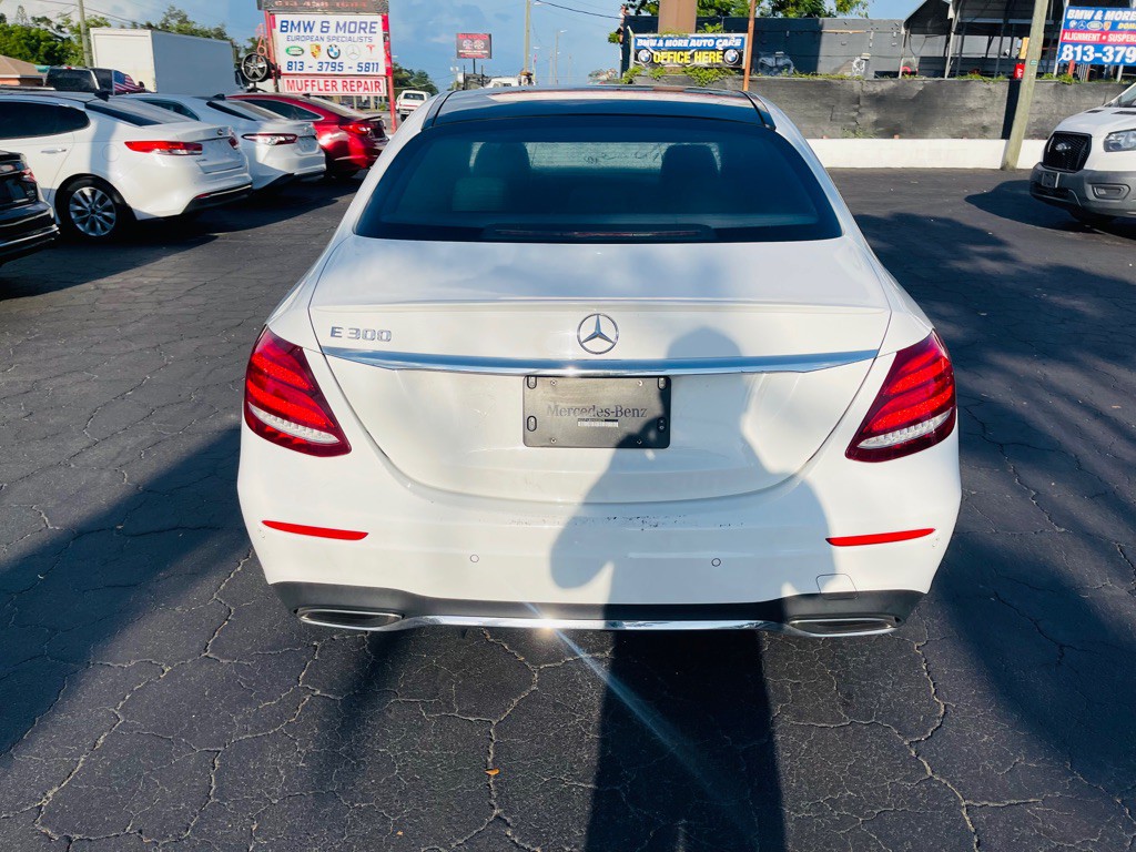 2017 Mercedes-Benz E-Class Image 7