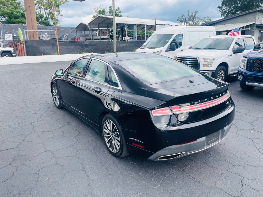 2019 Lincoln MKZ Image 9