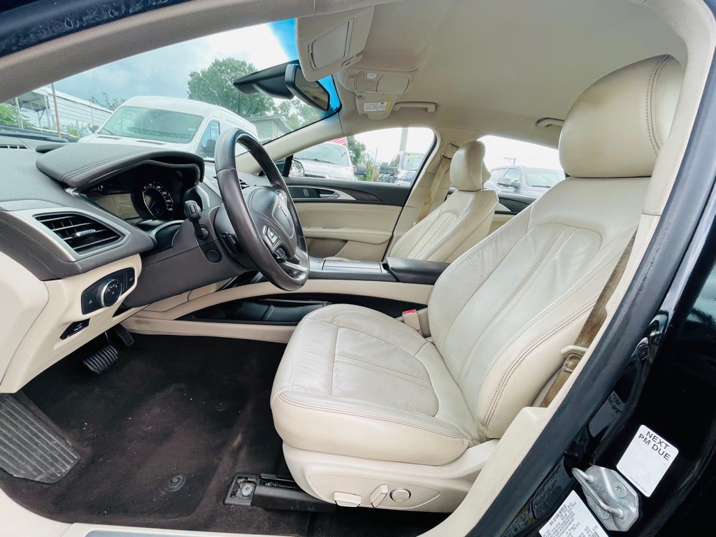 2019 Lincoln MKZ Image 16