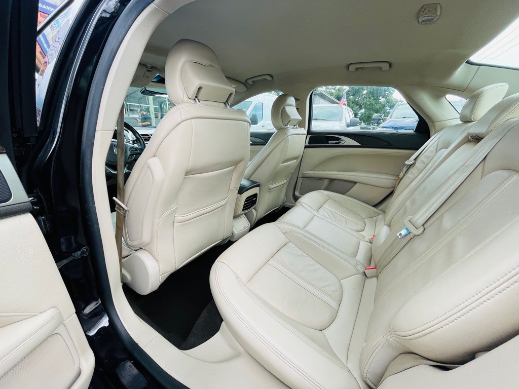 2019 Lincoln MKZ Image 18