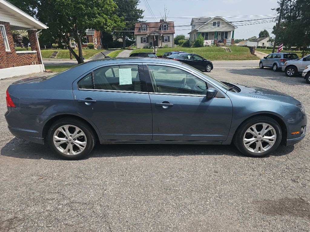 2012 Ford Fusion Image 2