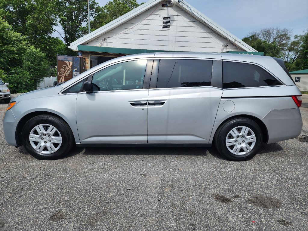 2012 Honda Odyssey Image 3