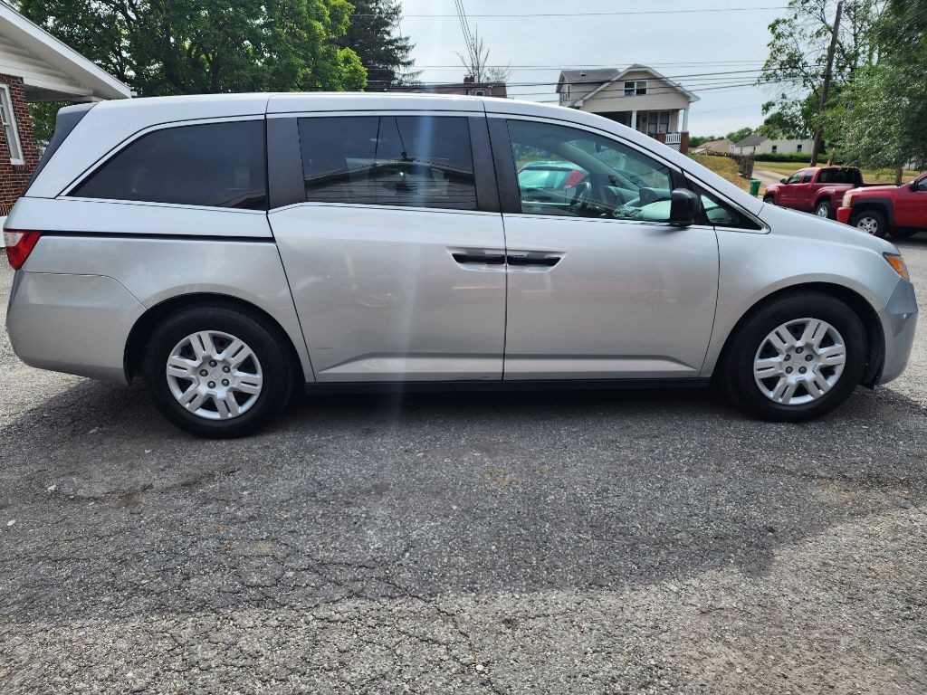 2012 Honda Odyssey Image 7
