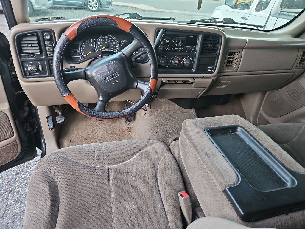 2001 GMC Sierra Image 6