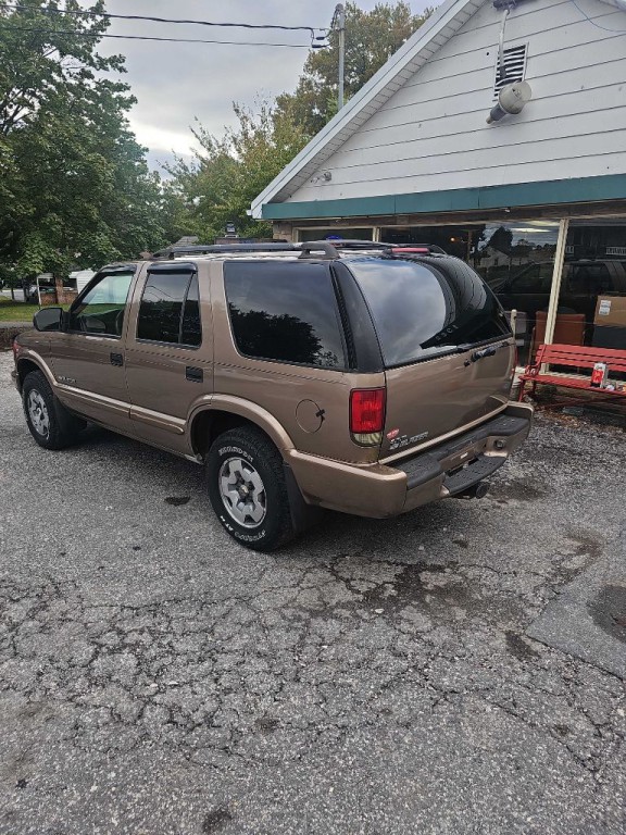 2004 Chevrolet Blazer Image 5