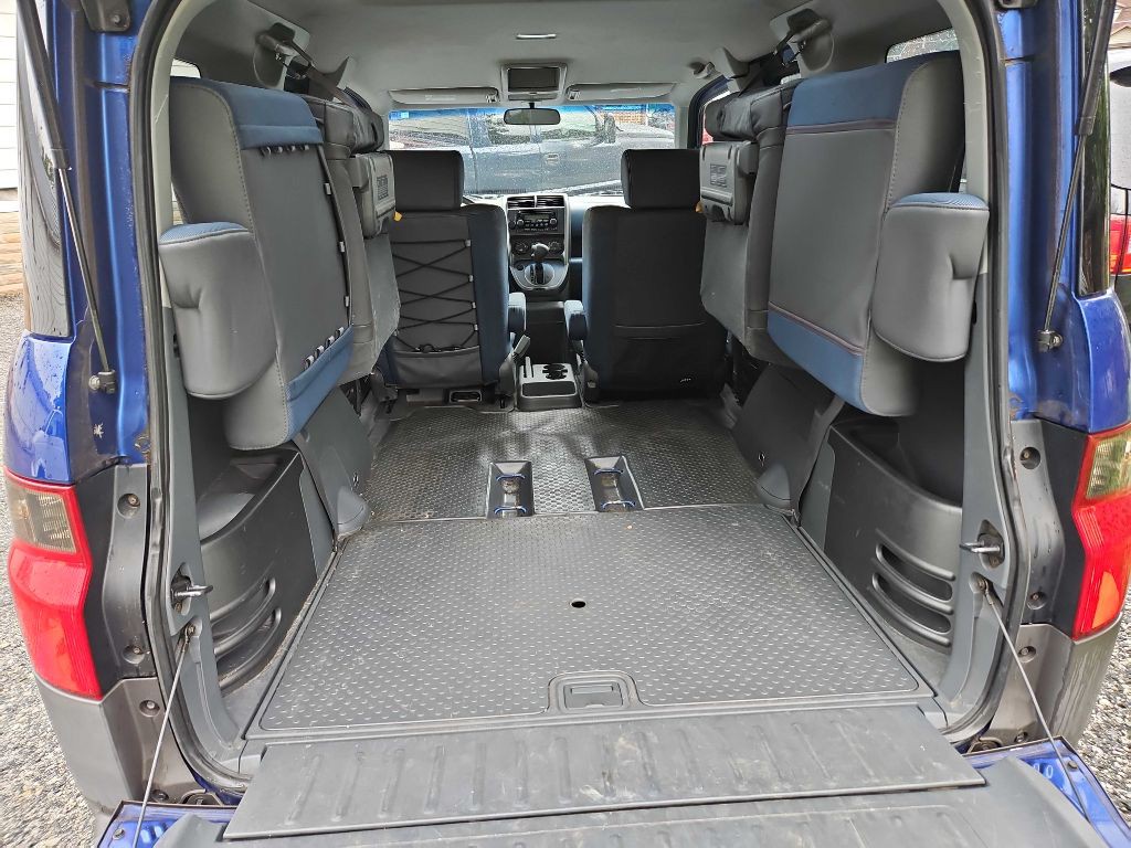 2004 Honda Element Image 5