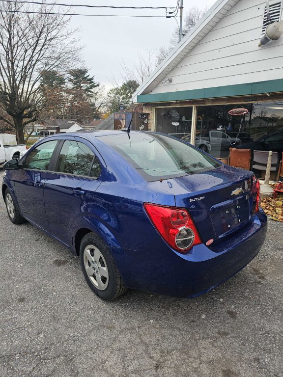 2013 Chevrolet Sonic Image 4