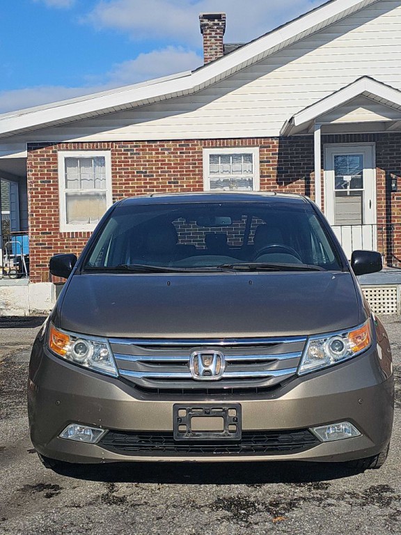 2012 Honda Odyssey Image 1