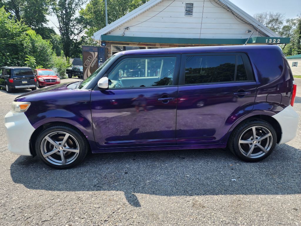 2015 Scion xB Image 3