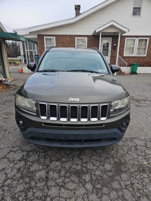 2016 Jeep Compass Image 1