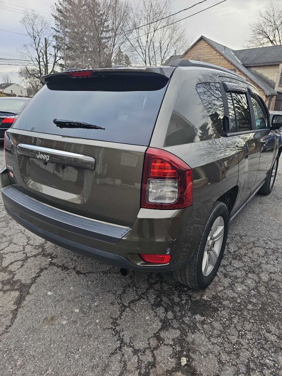2016 Jeep Compass Image 6
