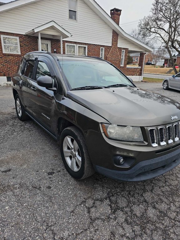 2016 Jeep Compass Image 8