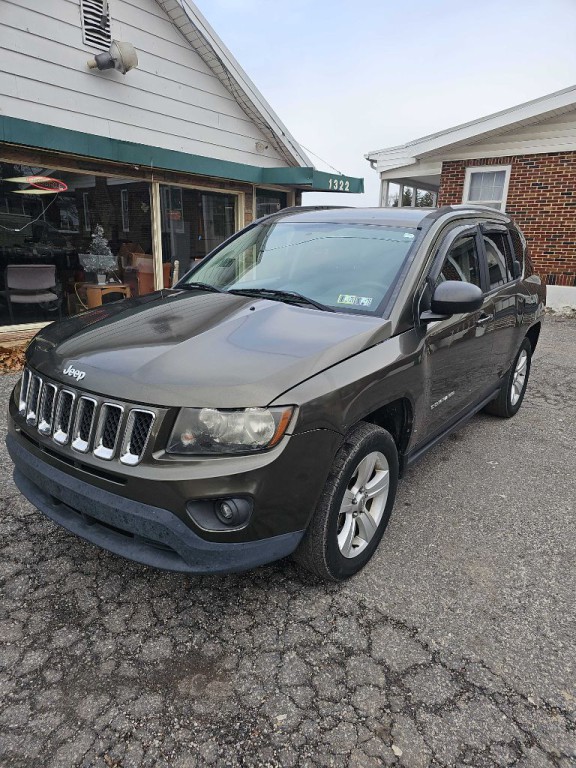 2016 Jeep Compass Image 2
