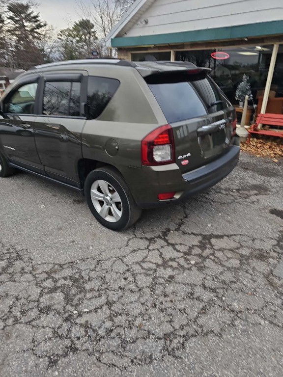 2016 Jeep Compass Image 3