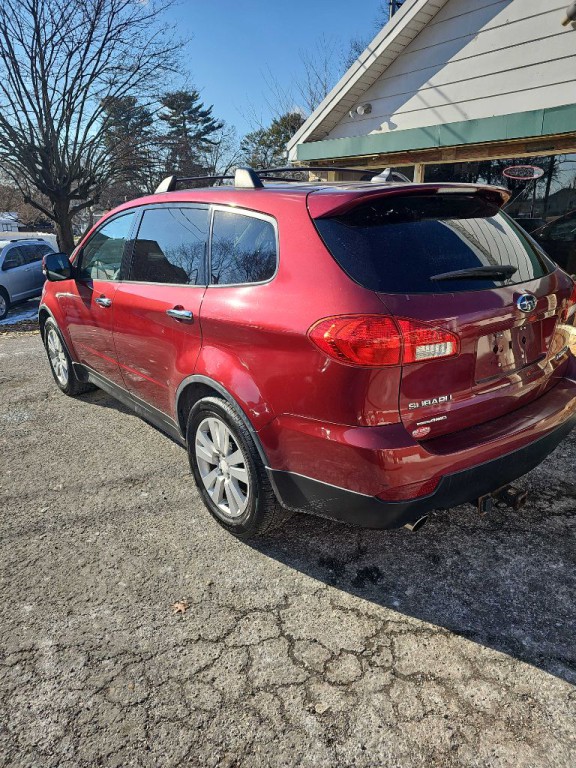 2011 Subaru Tribeca Image 2