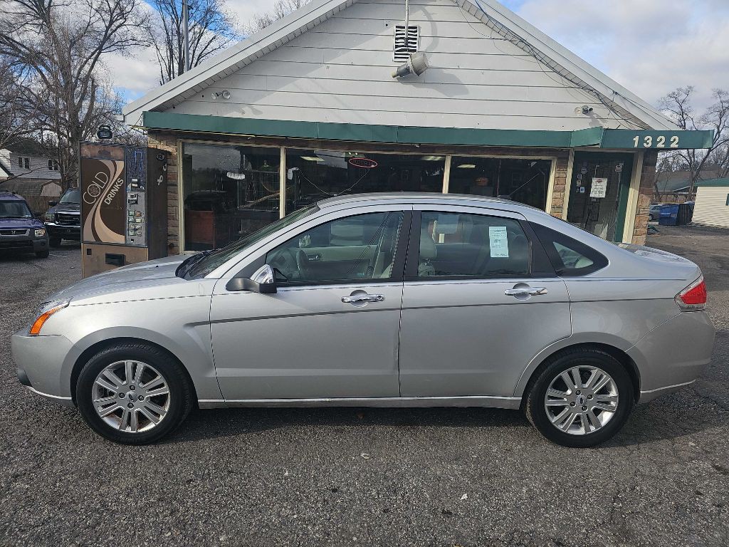 2010 Ford Focus Image 3