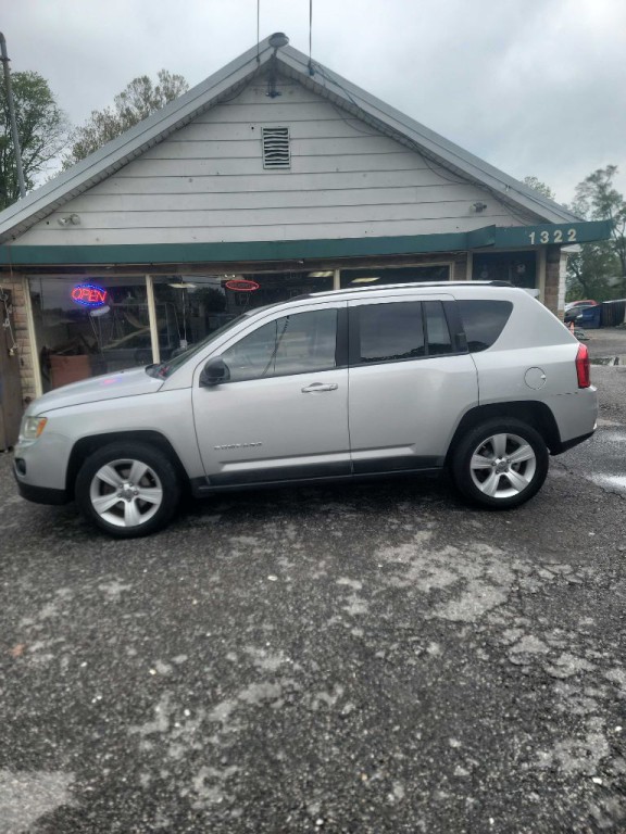 2011 Jeep Compass Image 3