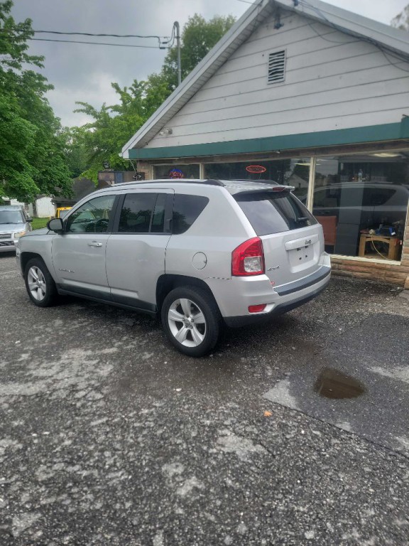 2011 Jeep Compass Image 5