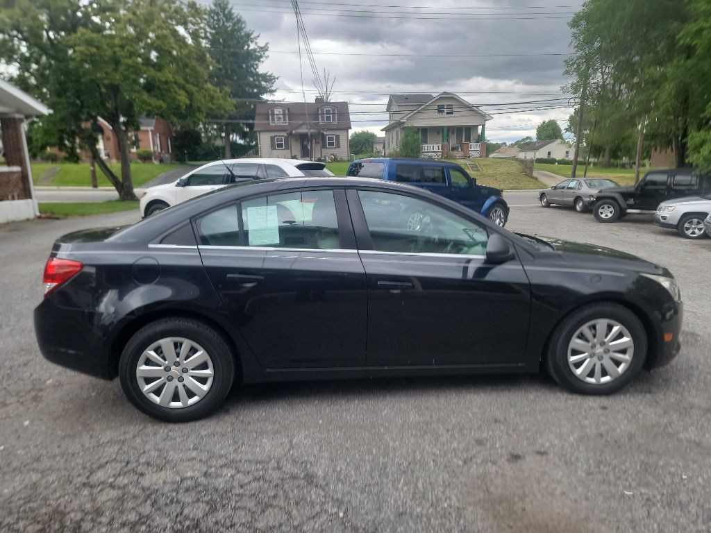 2011 Chevrolet Cruze Image 7