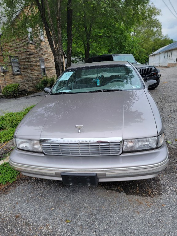 1996 Chevrolet Caprice Image 2