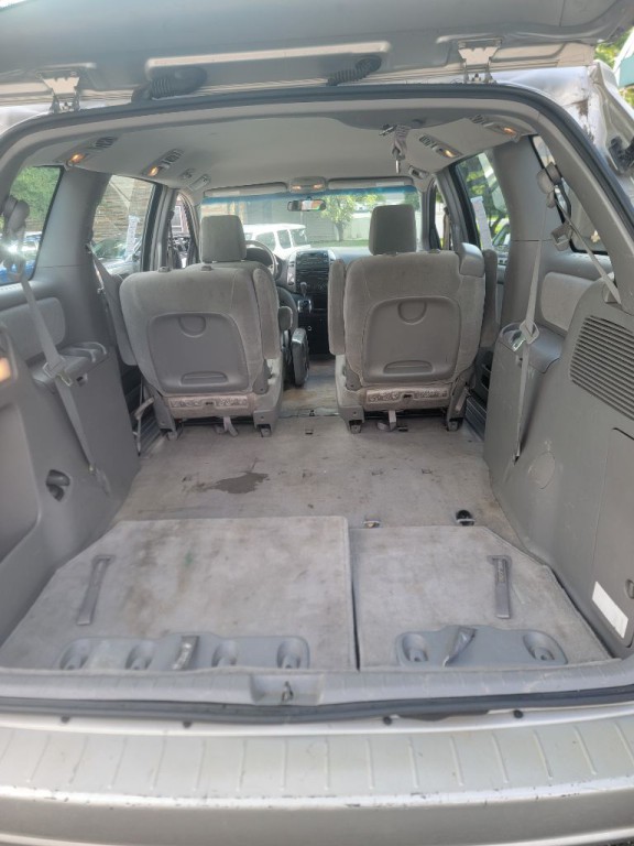 2010 Toyota Sienna Image 14
