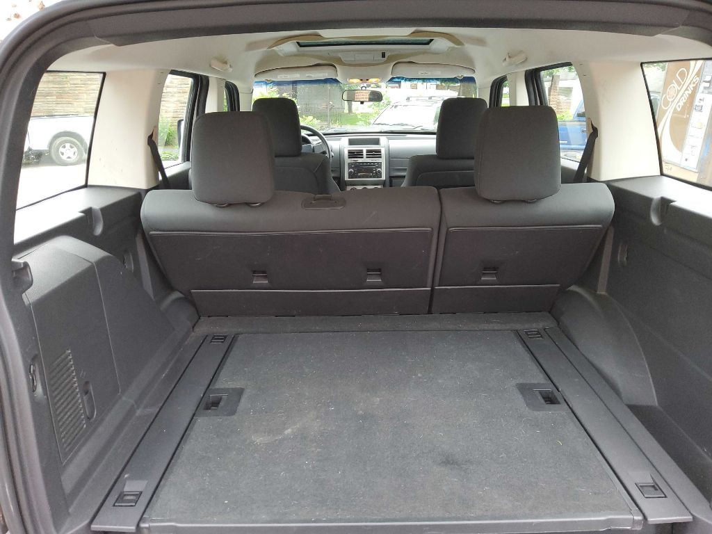 2008 Dodge Nitro Image 8