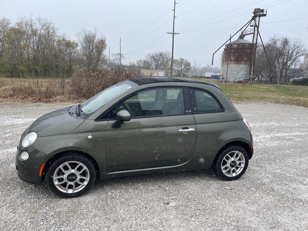 2012 FIAT 500 Image 1