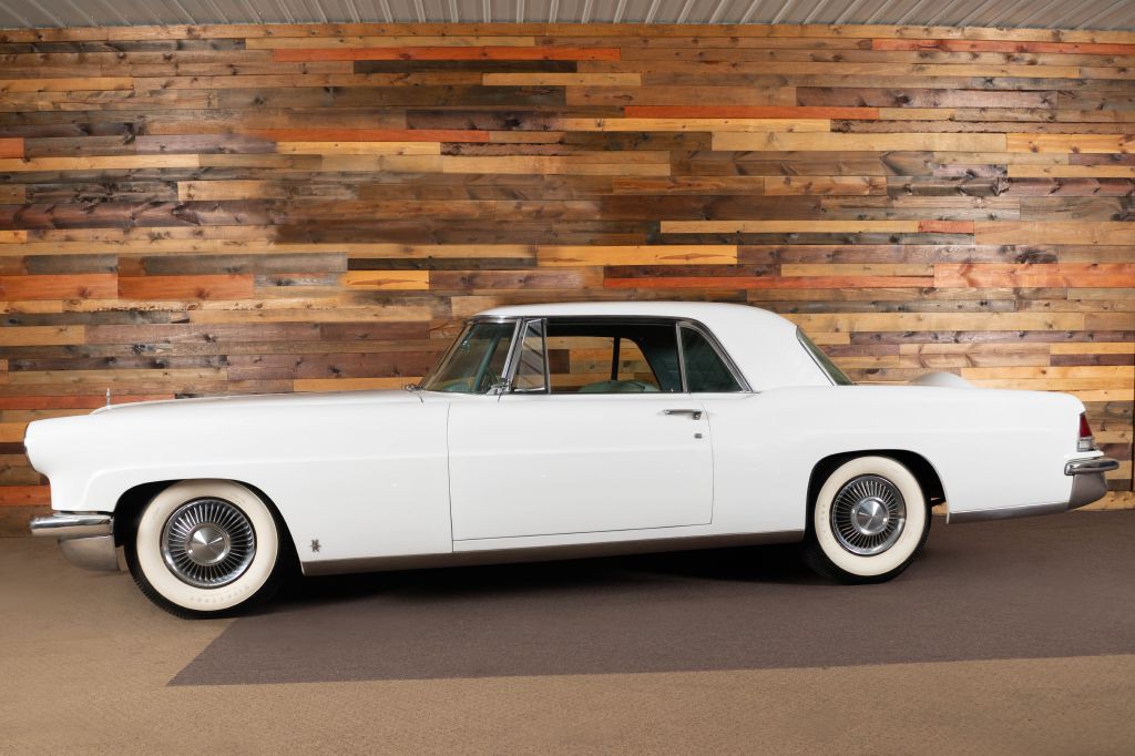 1956 Lincoln Continental Image 1