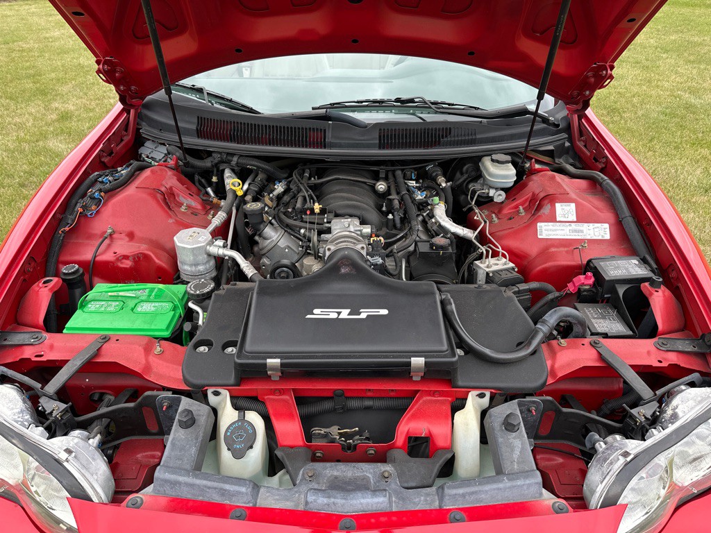 2002 Chevrolet Camaro Image 16