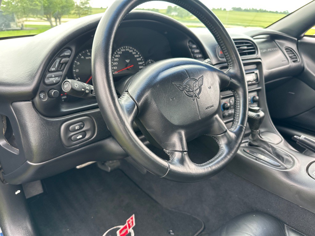2000 Chevrolet Corvette Image 5