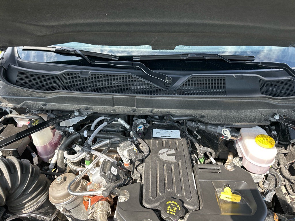 2025 RAM 3500 Image 22