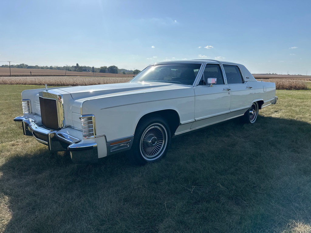 1979 Lincoln Continental Image 3