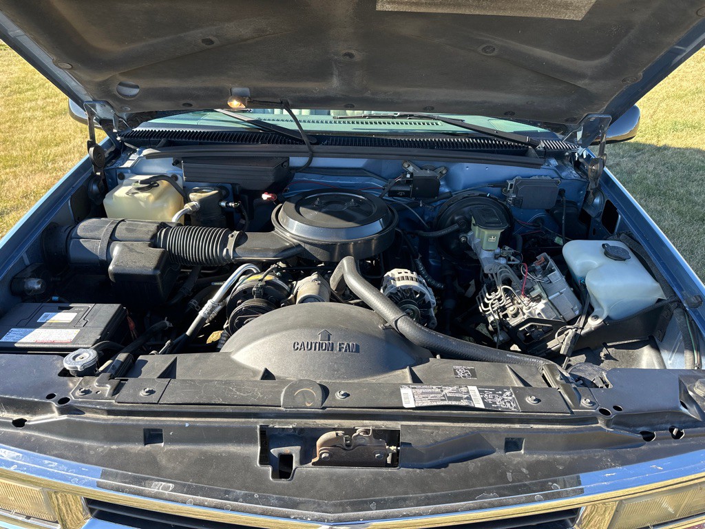 1994 Chevrolet Suburban Image 42