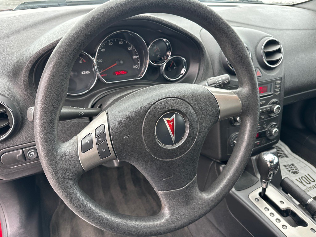 2006 Pontiac G6 Image 8