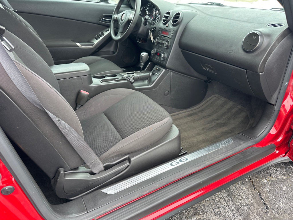 2006 Pontiac G6 Image 18