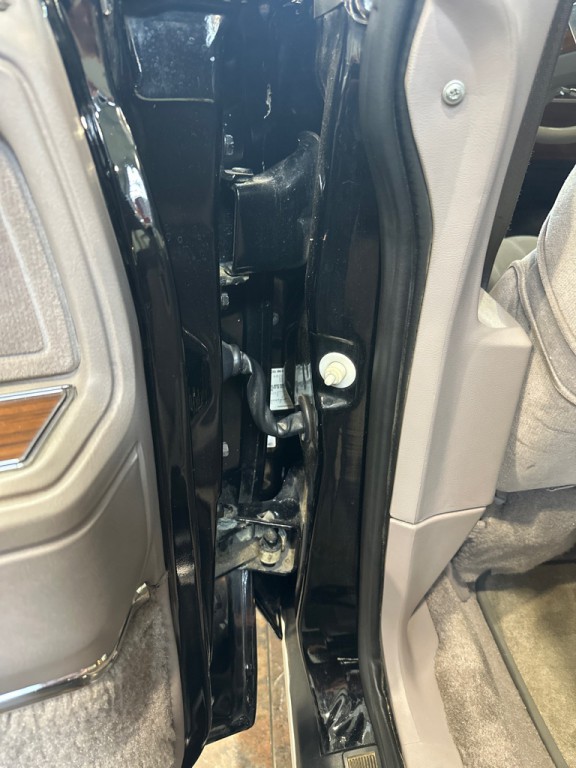 1988 Lincoln Town Car Image 17