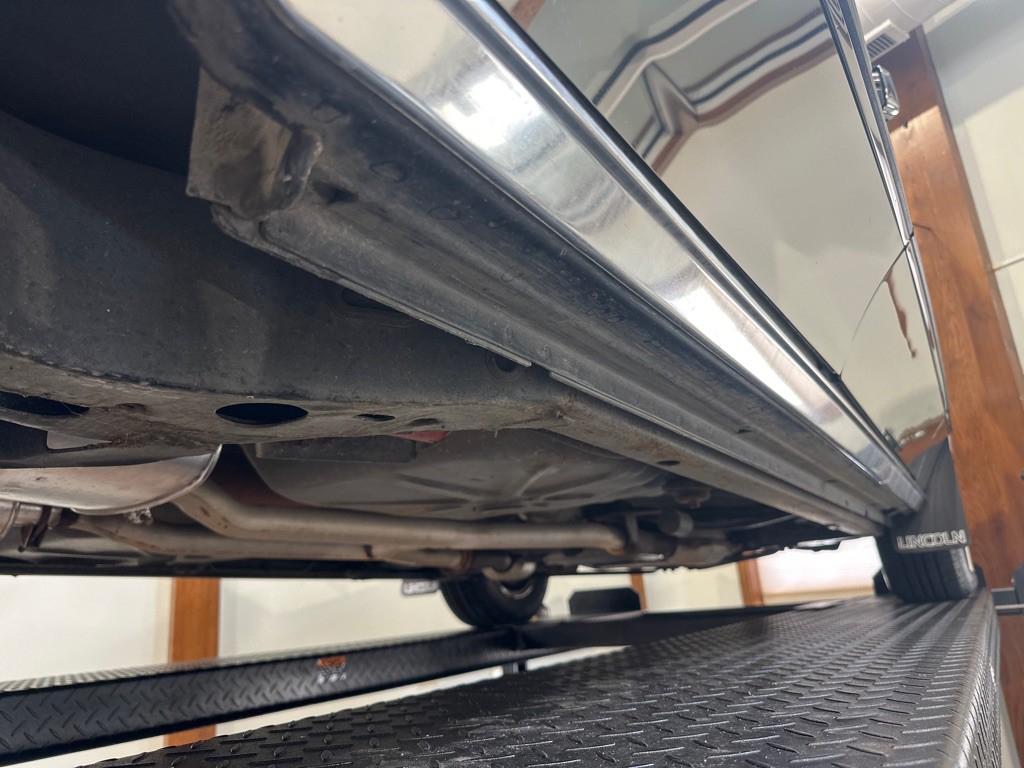 1988 Lincoln Town Car Image 41