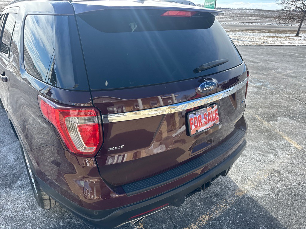 2018 Ford Explorer Image 16