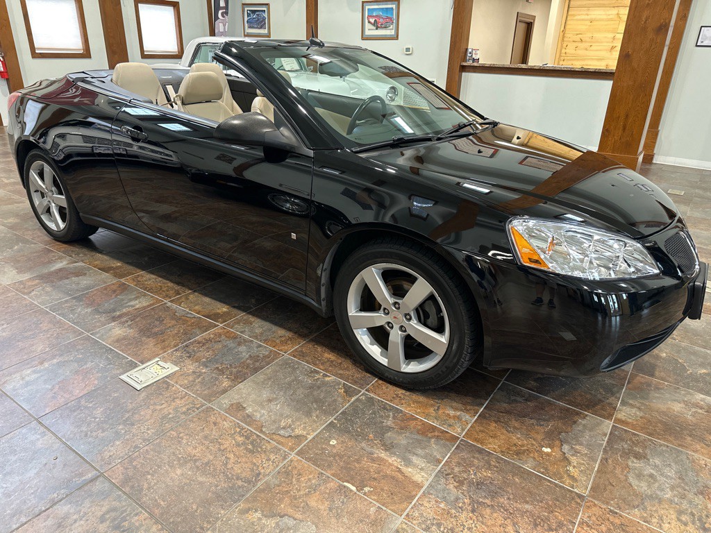 2008 Pontiac G6 Image 28