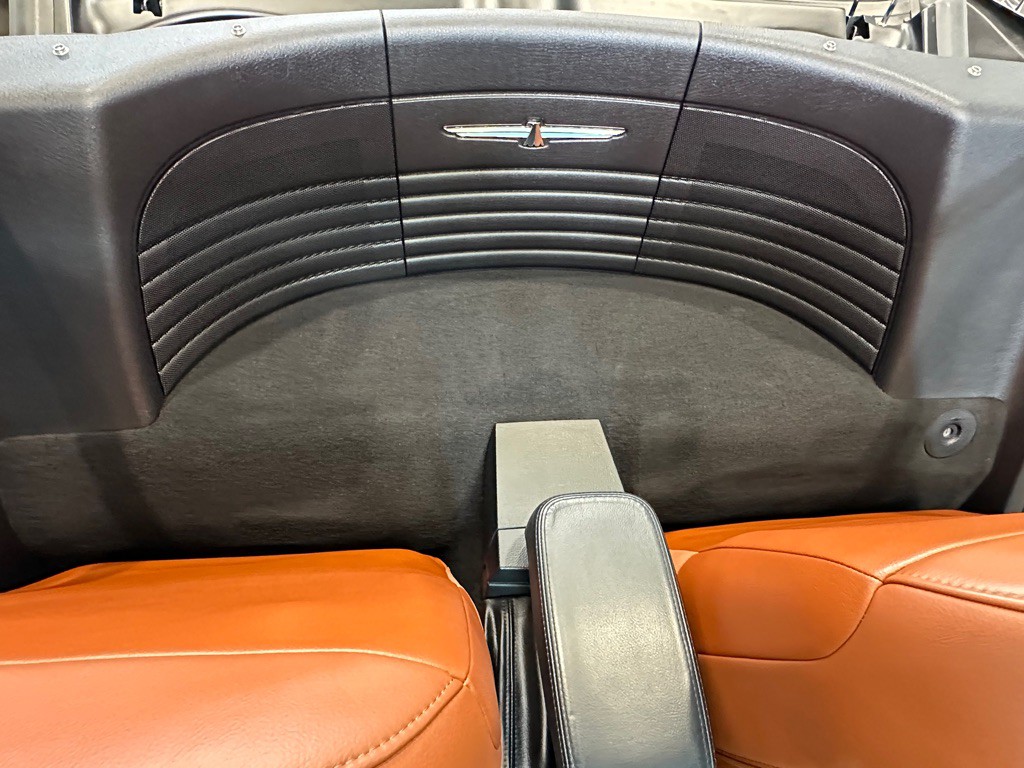 2003 Ford Thunderbird Image 28