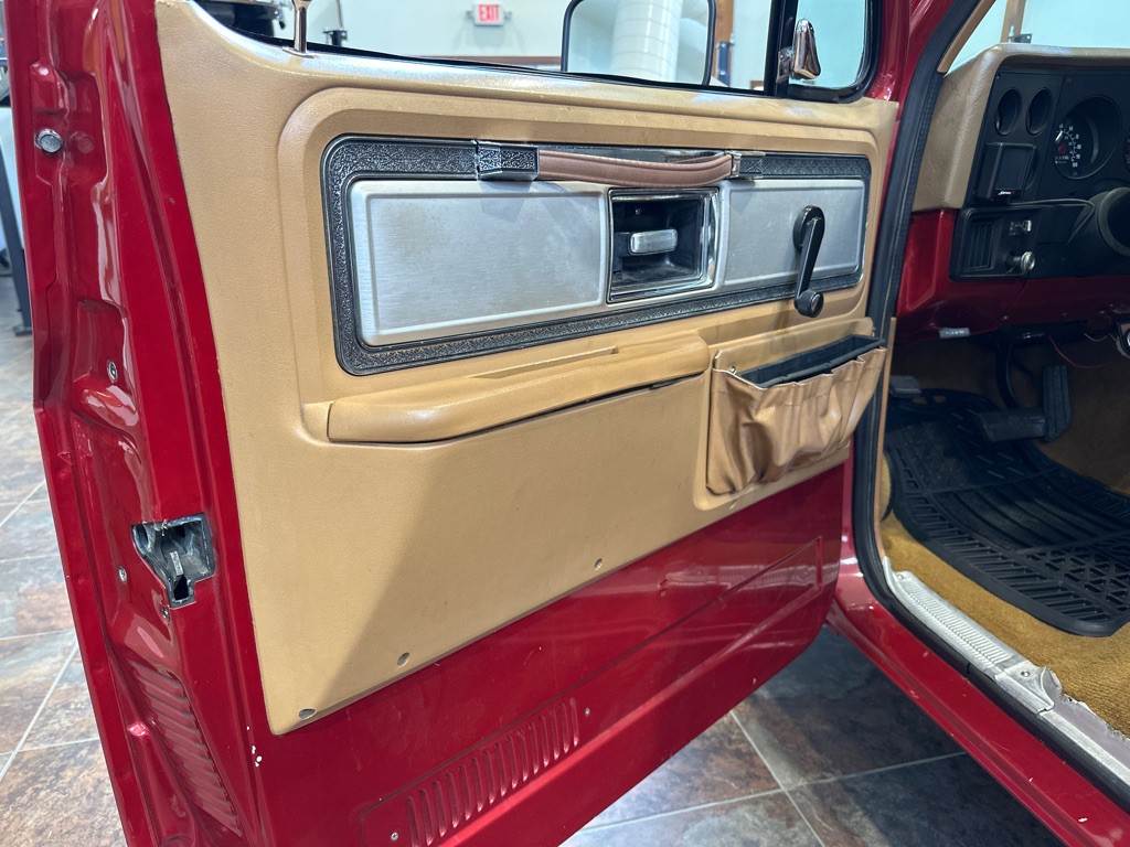 1979 Chevrolet C/K 10 Image 9