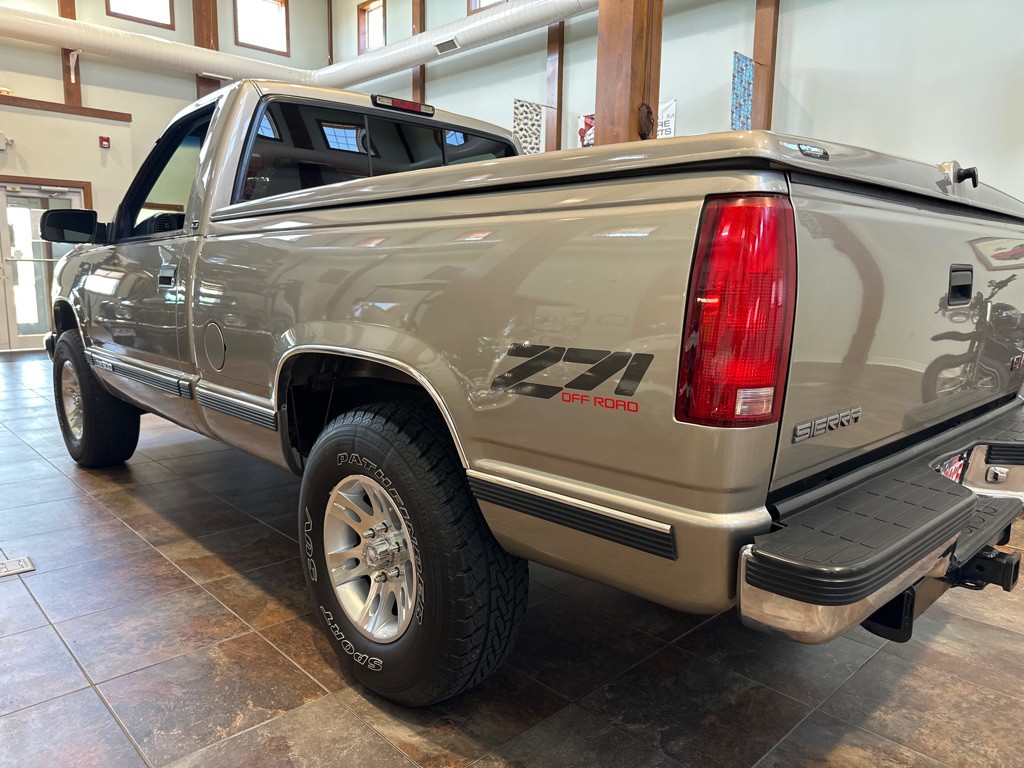 1998 GMC Sierra Image 7