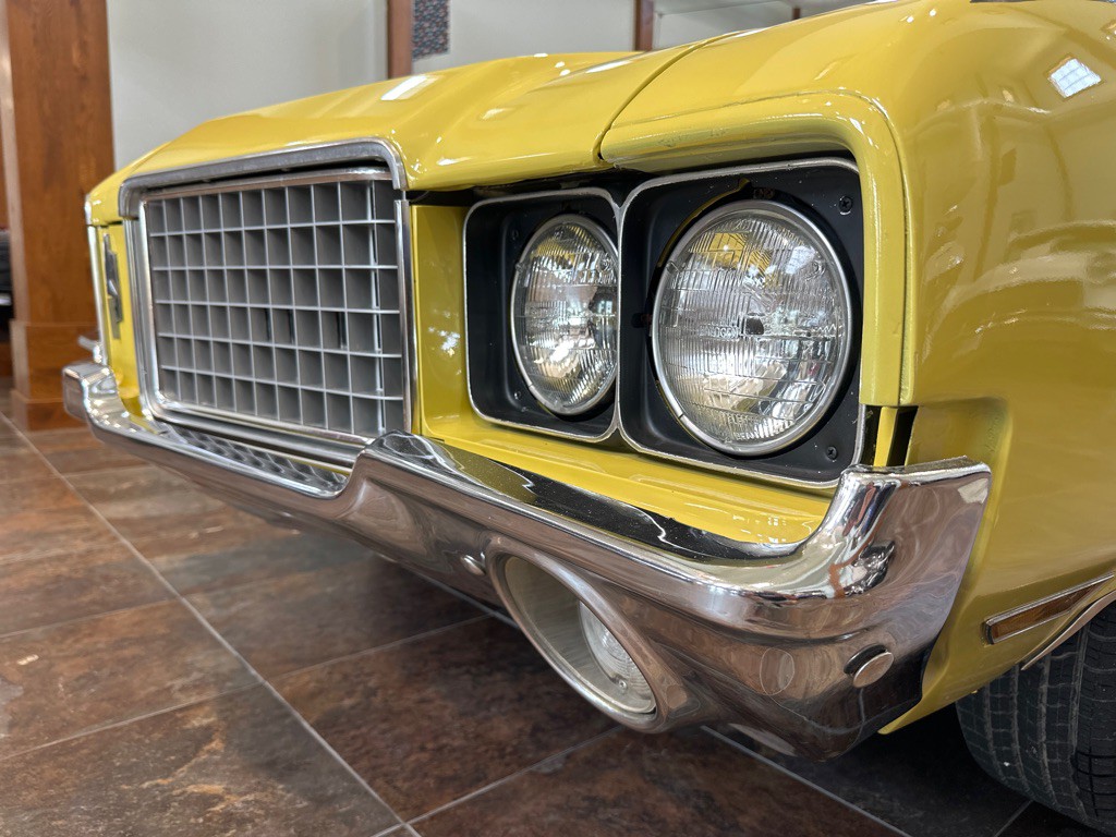 1972 Oldsmobile Cutlass Image 4