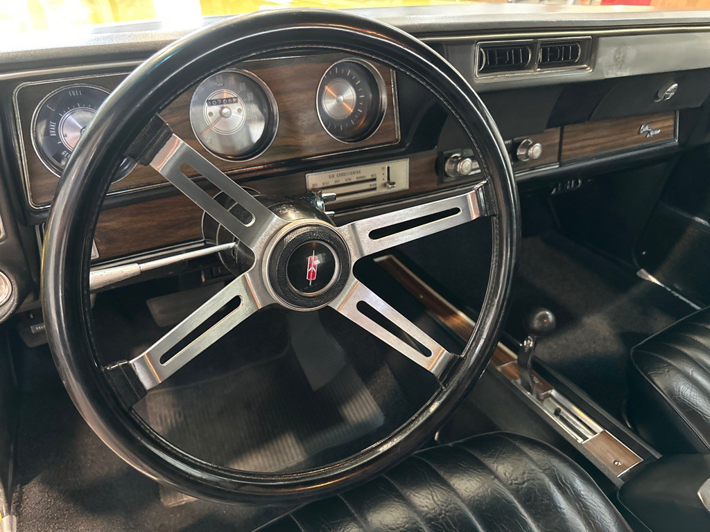 1972 Oldsmobile Cutlass Image 14