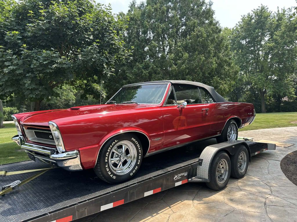 1965 Pontiac GTO 